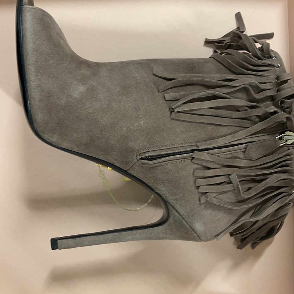 Prada booties - Picture 4 of 6